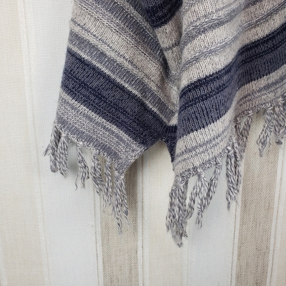 Soft Joie Olynn Blouse Poncho in Nocturne Multi Wool Blend‎ Size XXS/S - Picture 9 of 13